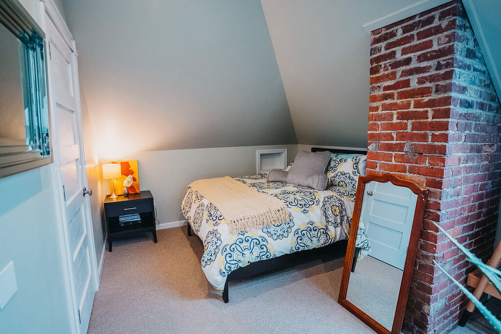 107 Maple Street Bangor ME 04401