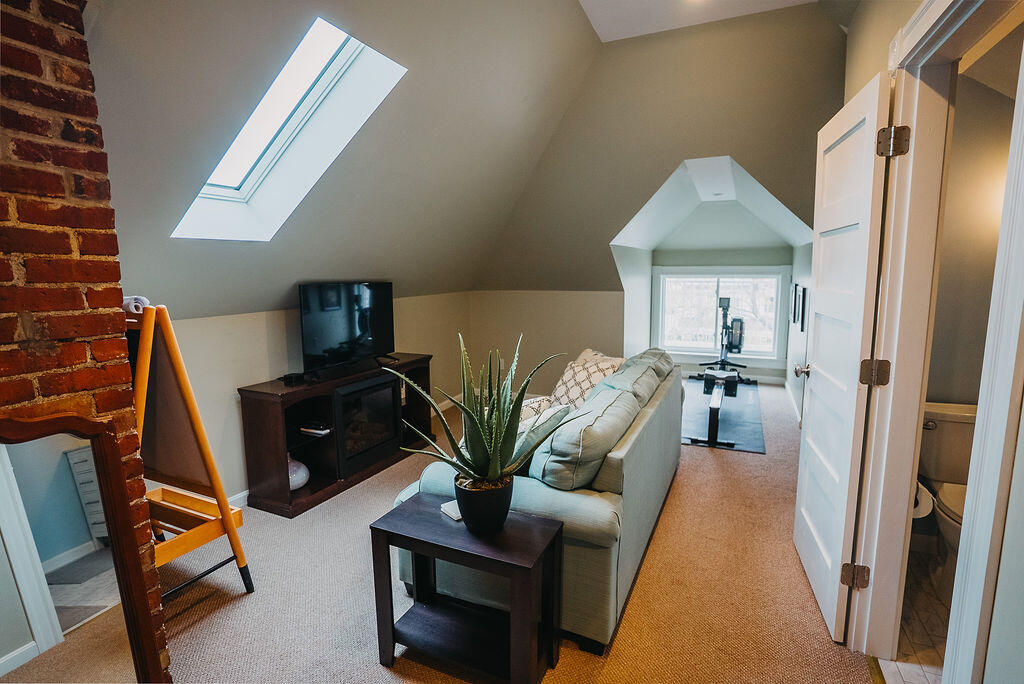 107 Maple Street Bangor ME 04401