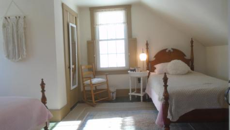 629 W Auburn Road Auburn ME 04210