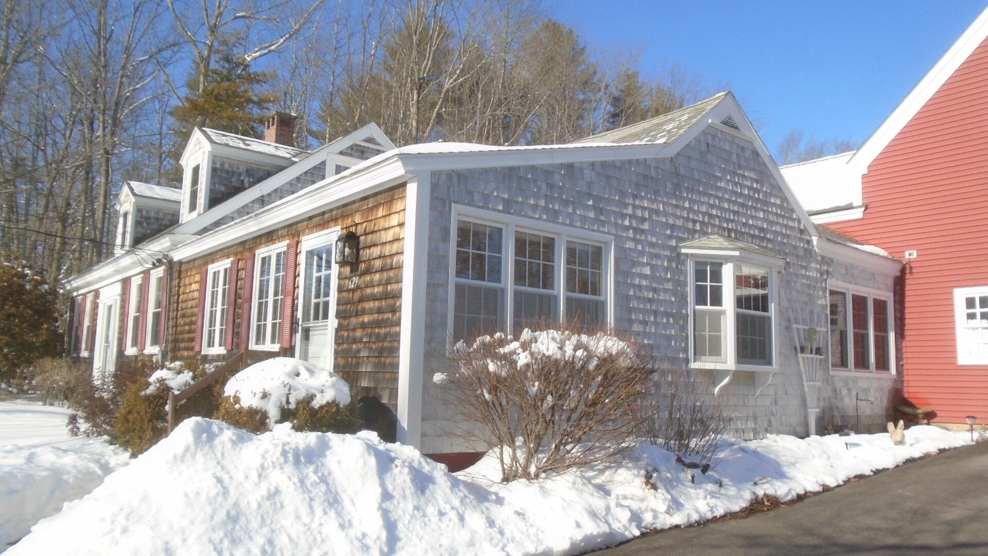 629 W Auburn Road Auburn ME 04210