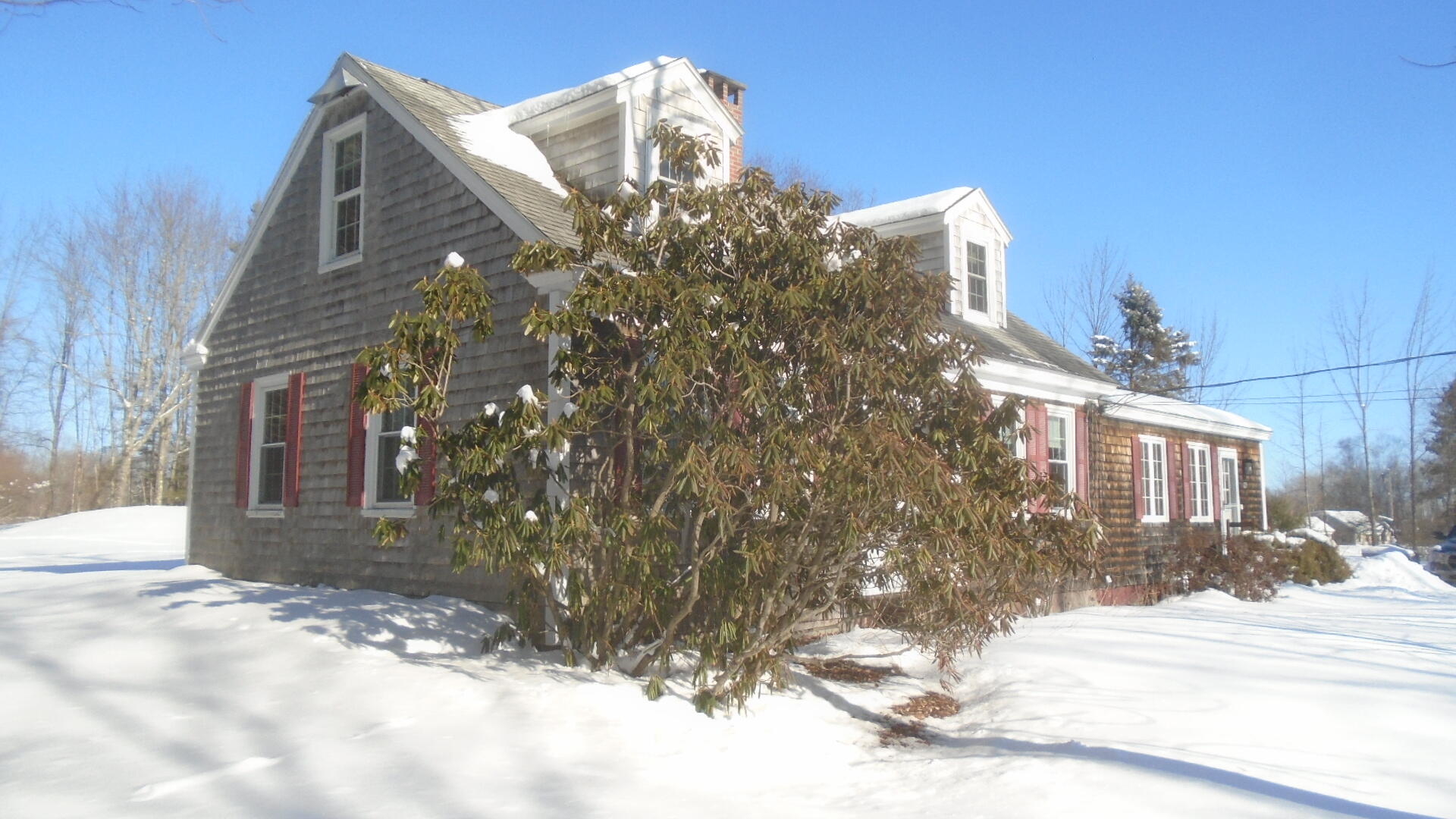 629 W Auburn Road Auburn ME 04210