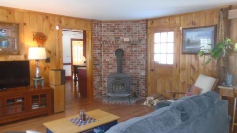 629 W Auburn Road Auburn ME 04210