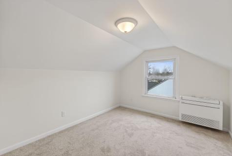 75 Summit Avenue Lewiston ME 04240