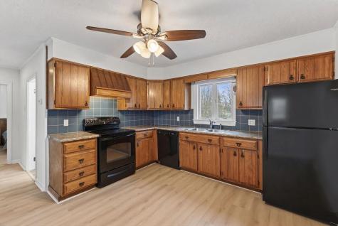 75 Summit Avenue Lewiston ME 04240