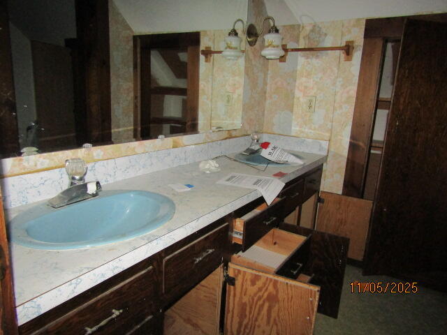 288 Shaker Road Gray ME 04039