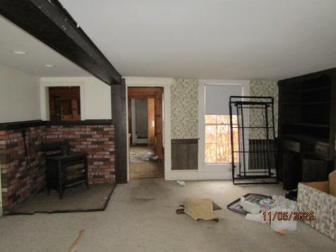 288 Shaker Road Gray ME 04039
