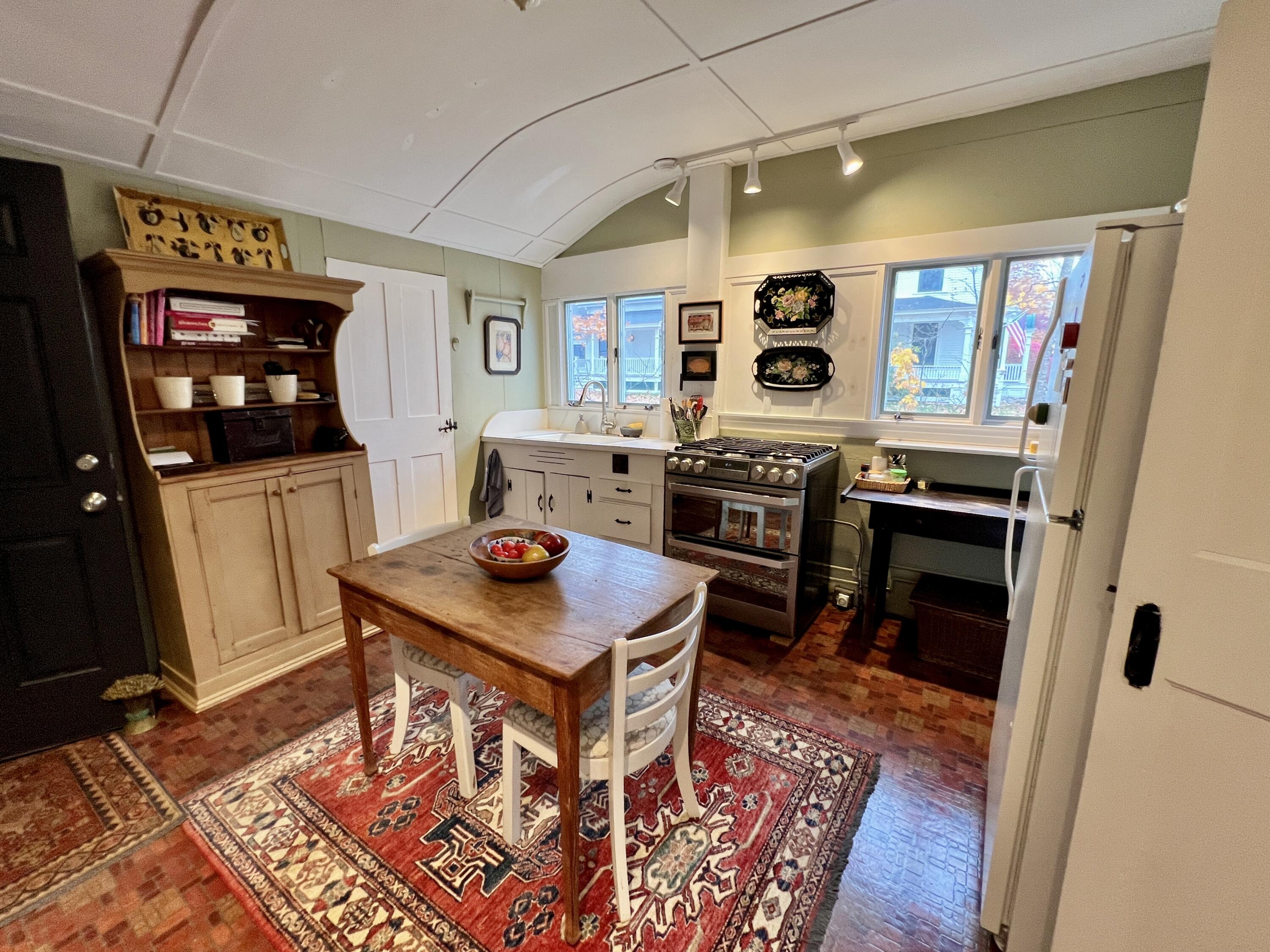 48 Lincoln Street Paris ME 04281