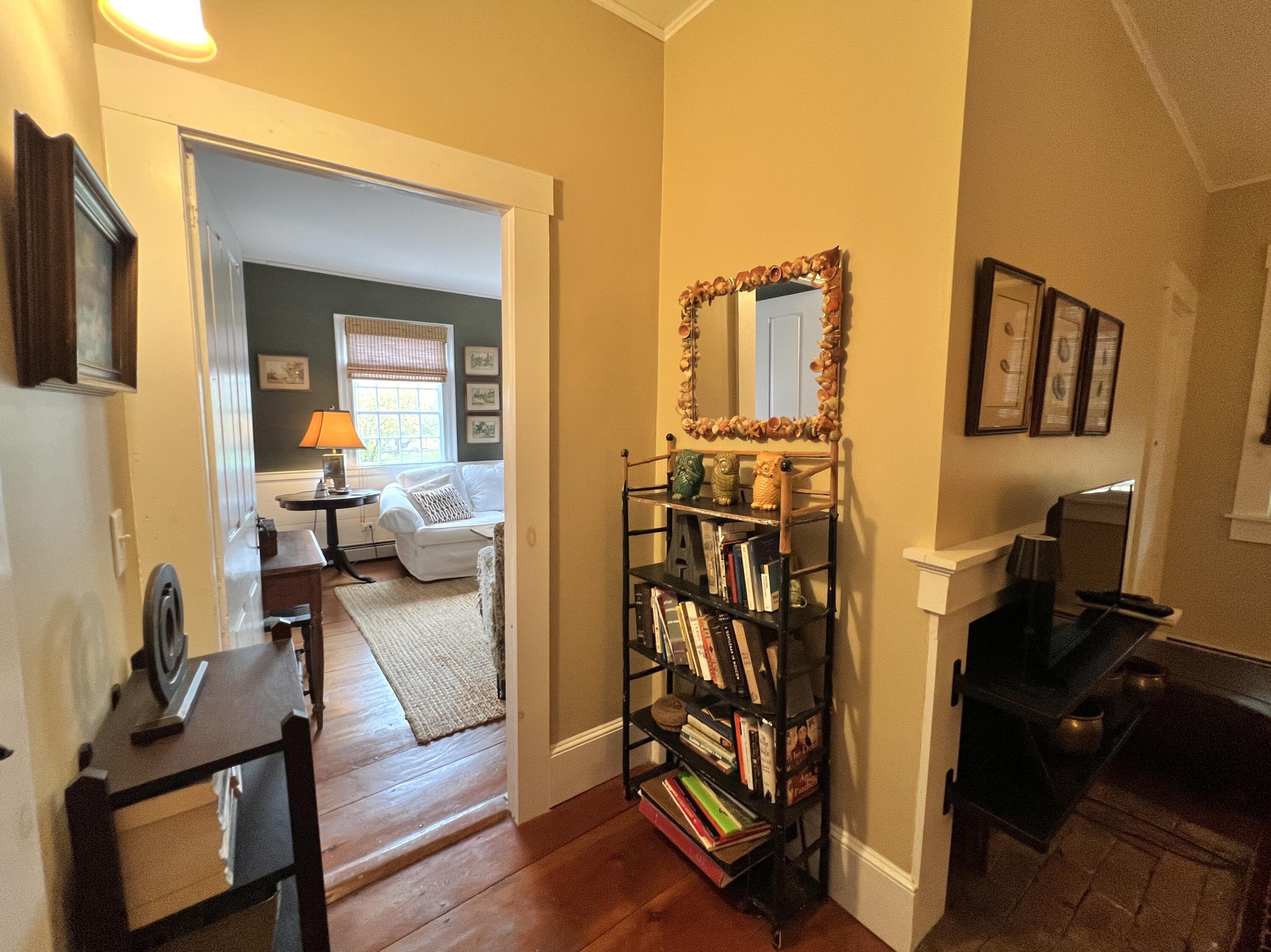 48 Lincoln Street Paris ME 04281