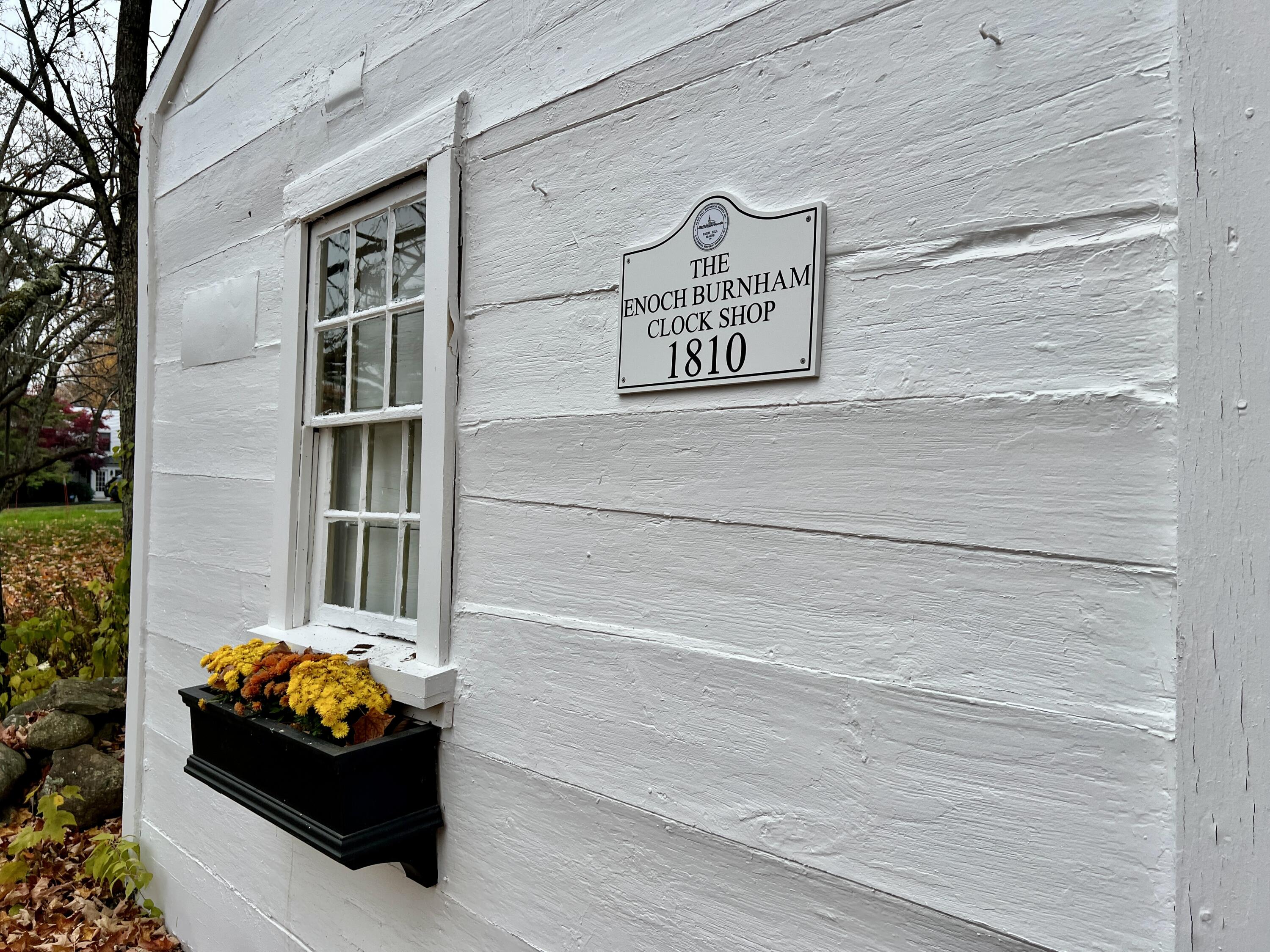 48 Lincoln Street Paris ME 04281