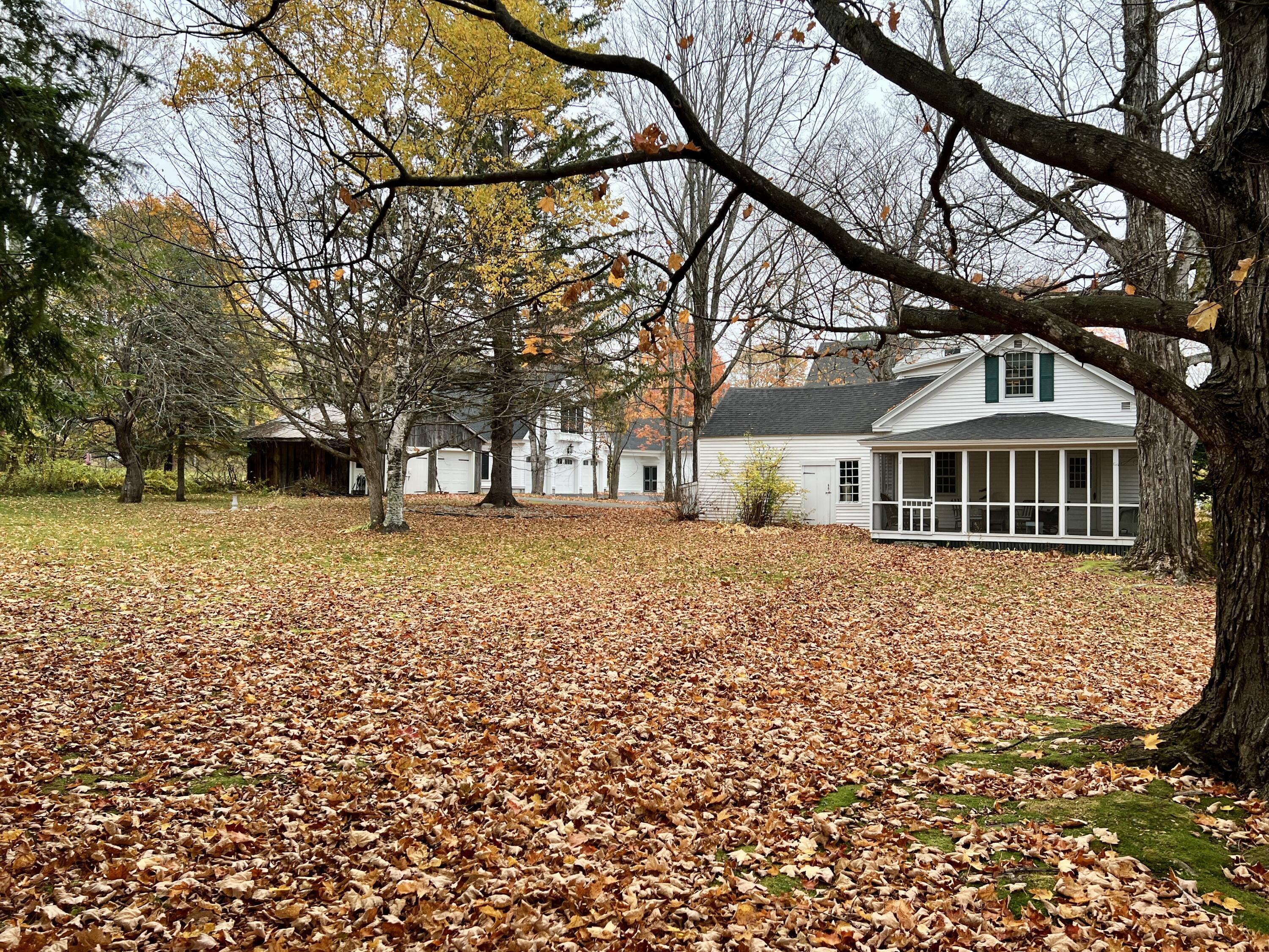 48 Lincoln Street Paris ME 04281