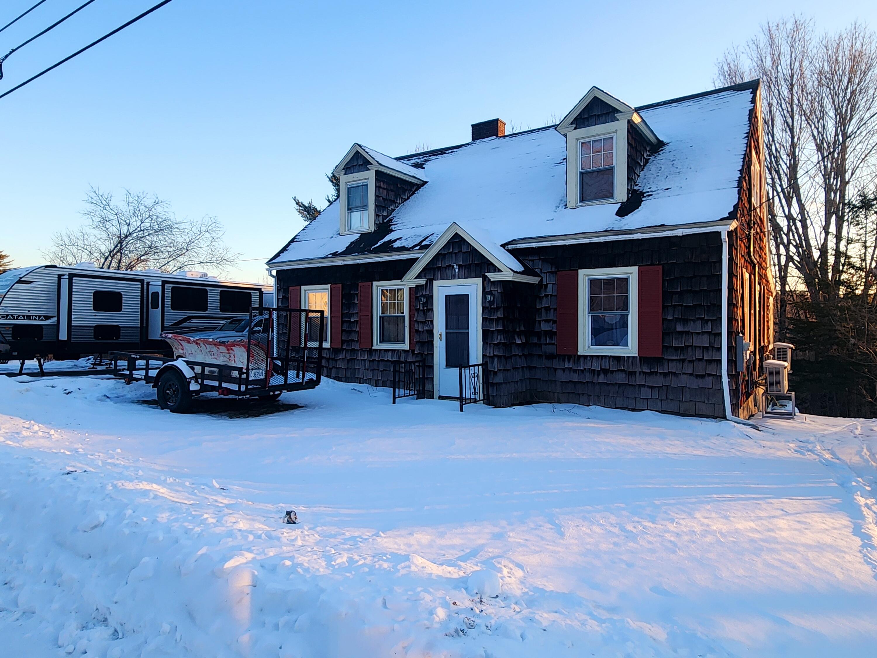 21 Mayo Street Dover-foxcroft ME 04426