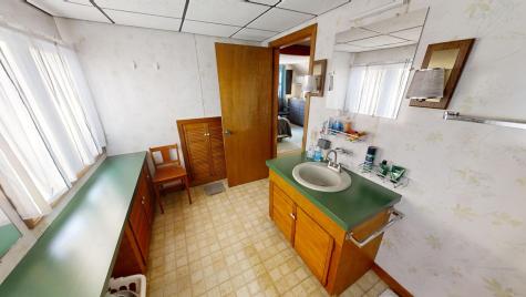 21 Mayo Street Dover-foxcroft ME 04426