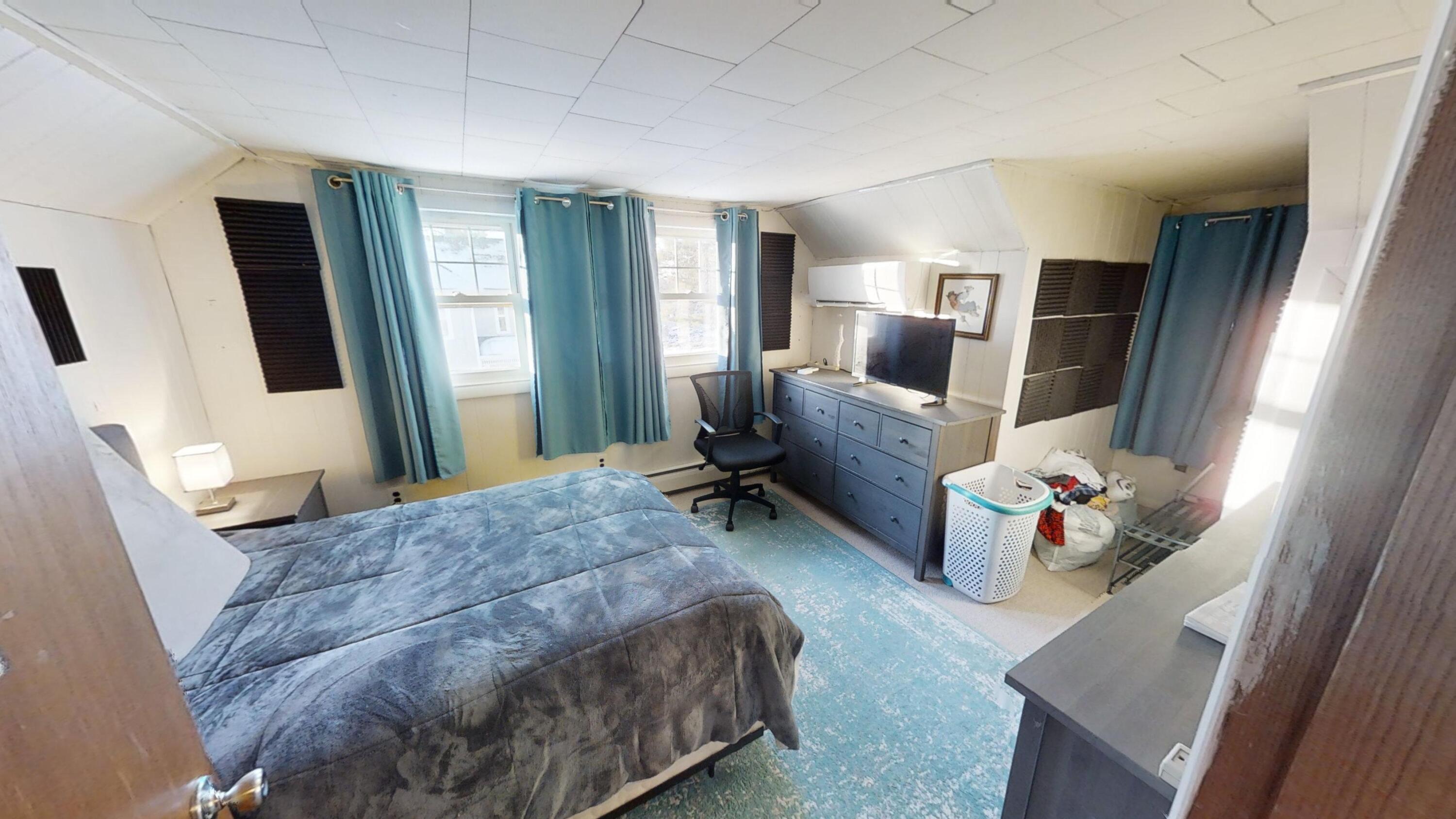 21 Mayo Street Dover-foxcroft ME 04426