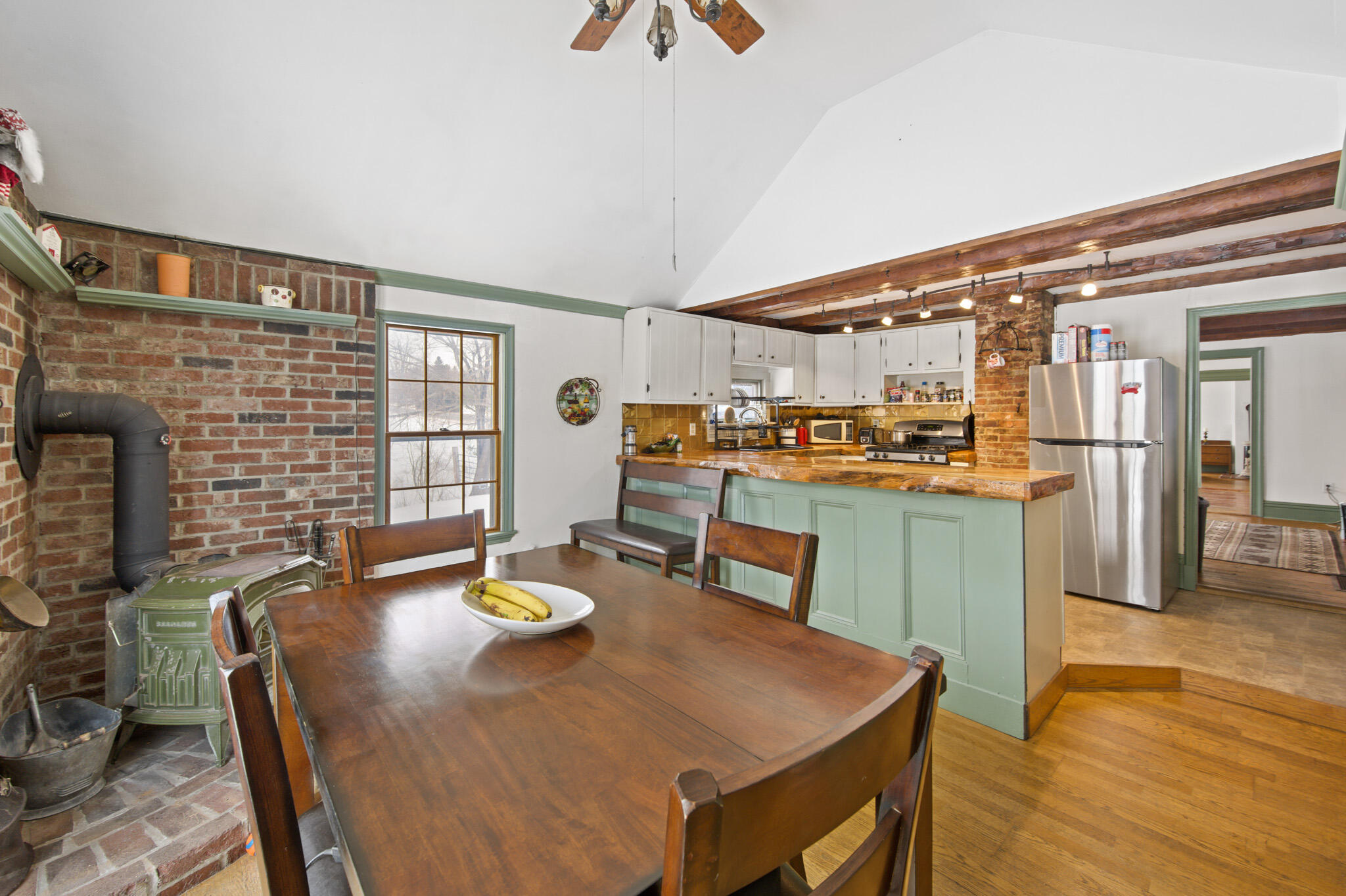 845 River Road Orrington ME 04474