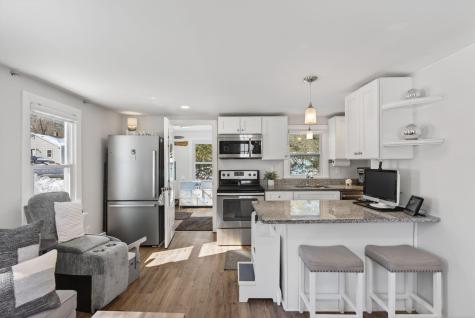 13 Highland Avenue Cumberland ME 04021