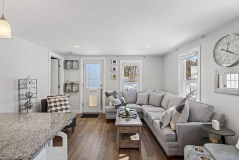 13 Highland Avenue Cumberland ME 04021