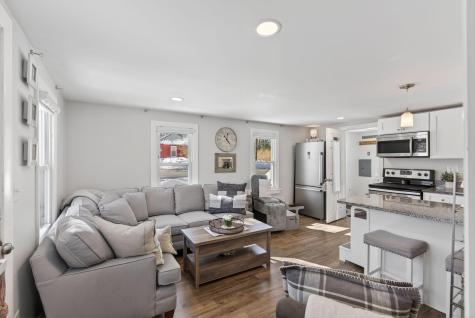 13 Highland Avenue Cumberland ME 04021