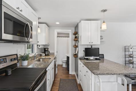 13 Highland Avenue Cumberland ME 04021