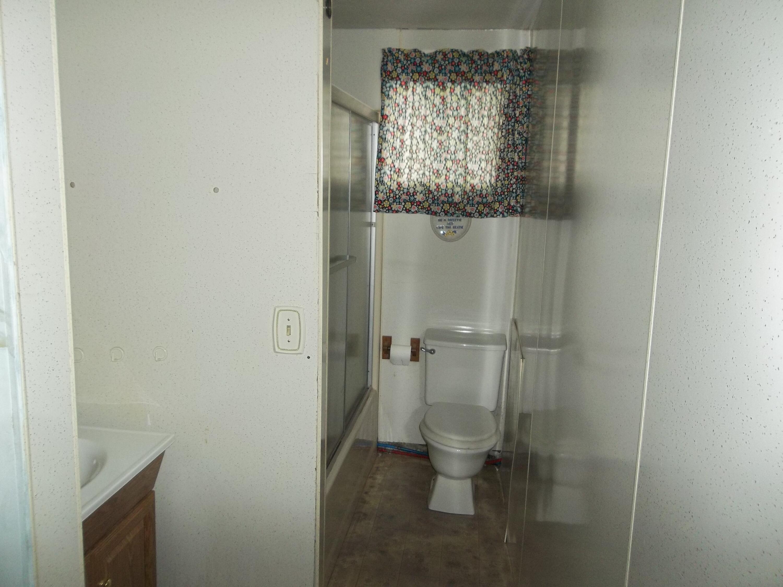 19 Chase Road Baileyville ME 04694