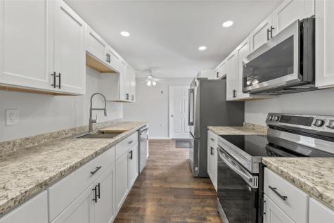28 Orchard Street Gardiner ME 04345