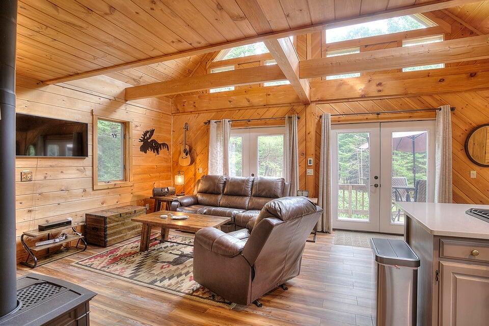 231 Kendall Farm Trail Dallas Plt ME 04970