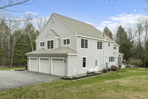 29 Blue Moon Drive North Yarmouth ME 04097