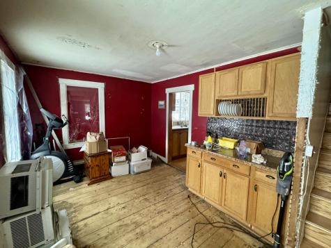 7 Grover Street Monmouth ME 04259