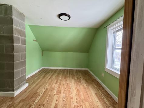 7 Grover Street Monmouth ME 04259