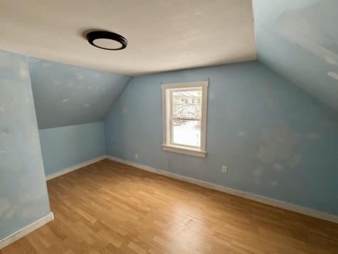 7 Grover Street Monmouth ME 04259