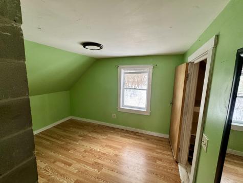 7 Grover Street Monmouth ME 04259