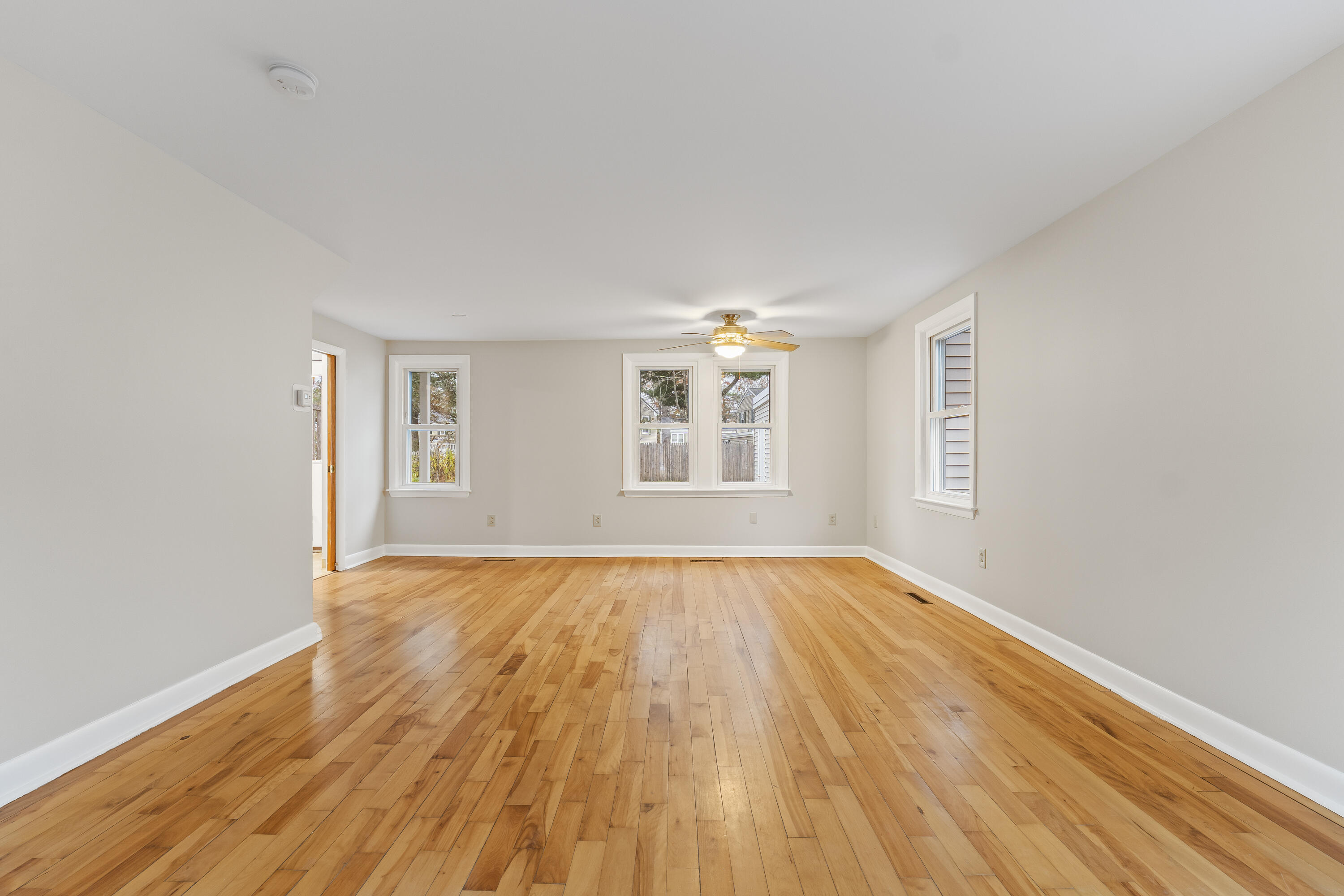 8 Emanual Drive Brunswick ME 04011