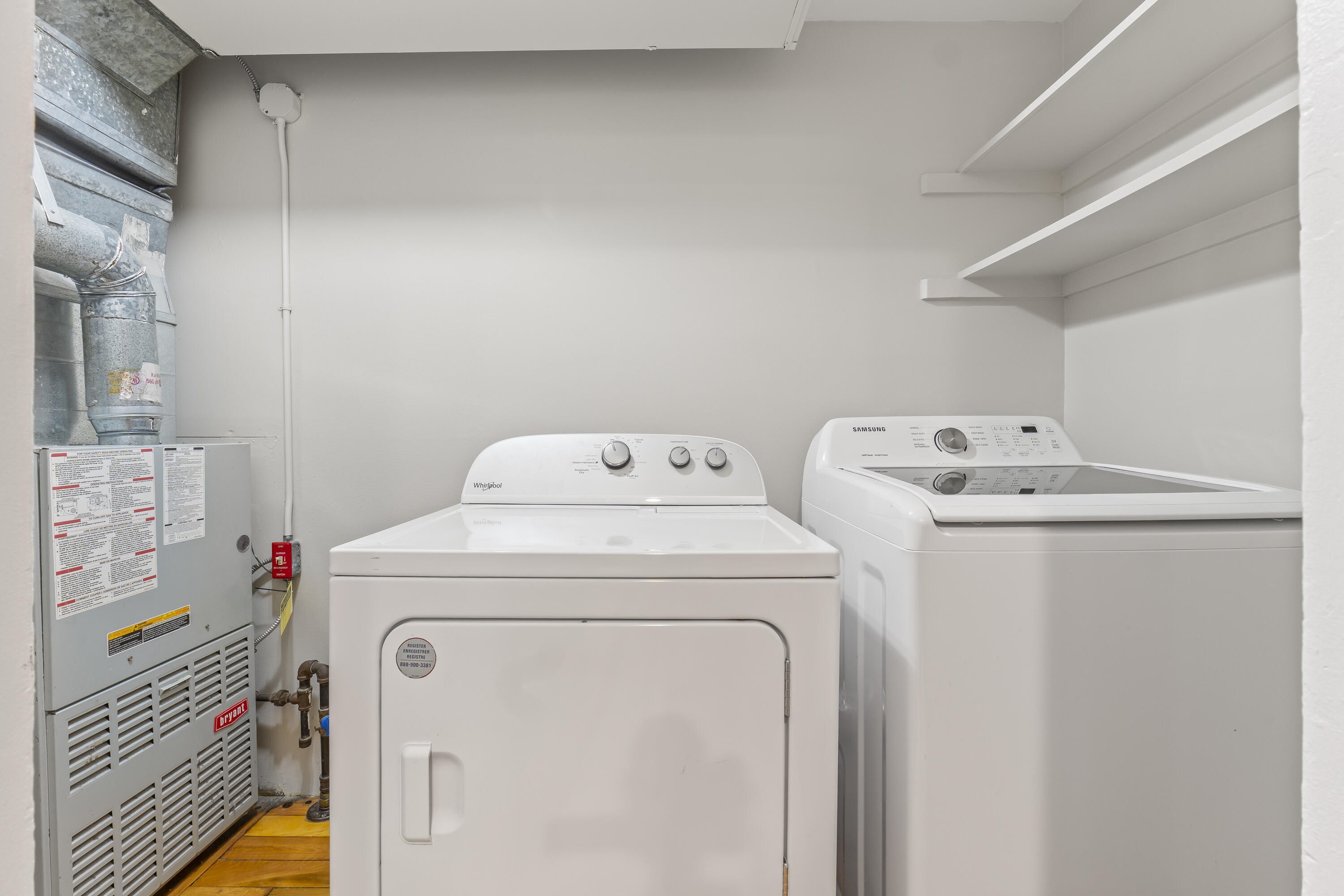 8 Emanual Drive Brunswick ME 04011