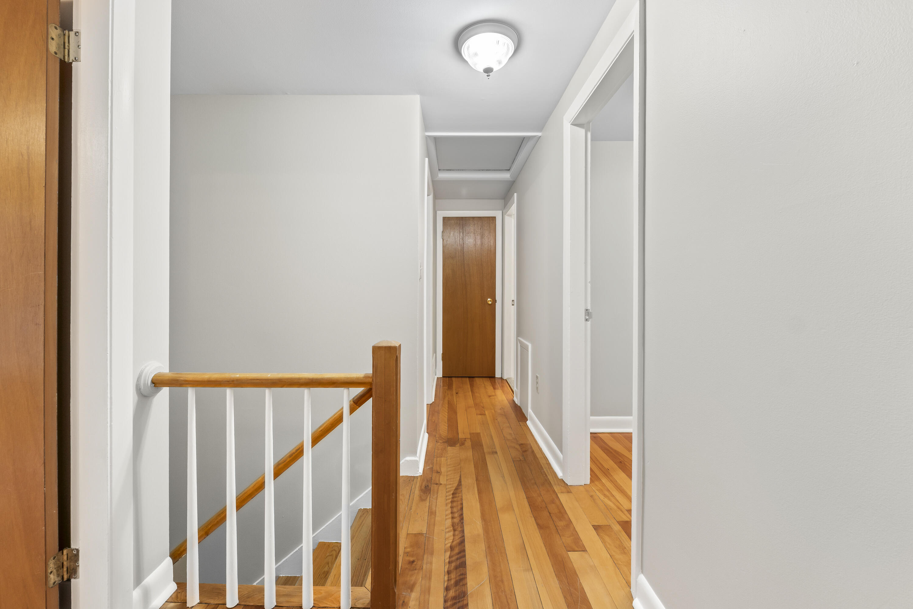 8 Emanual Drive Brunswick ME 04011