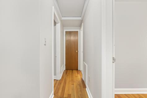 8 Emanual Drive Brunswick ME 04011