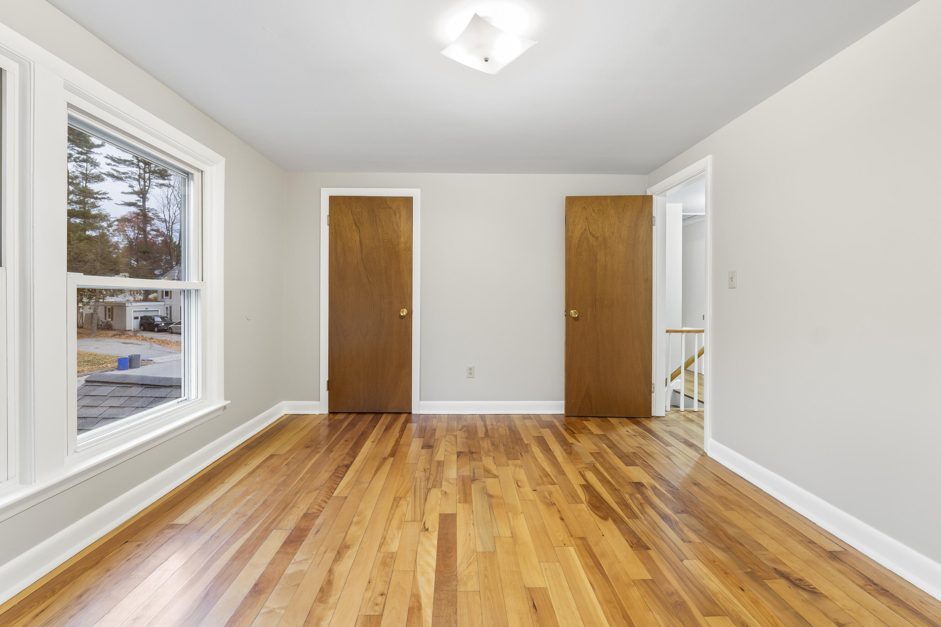 8 Emanual Drive Brunswick ME 04011