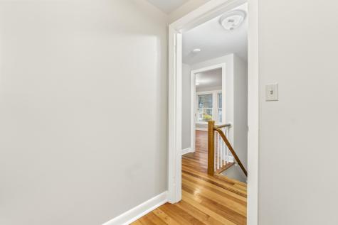 8 Emanual Drive Brunswick ME 04011