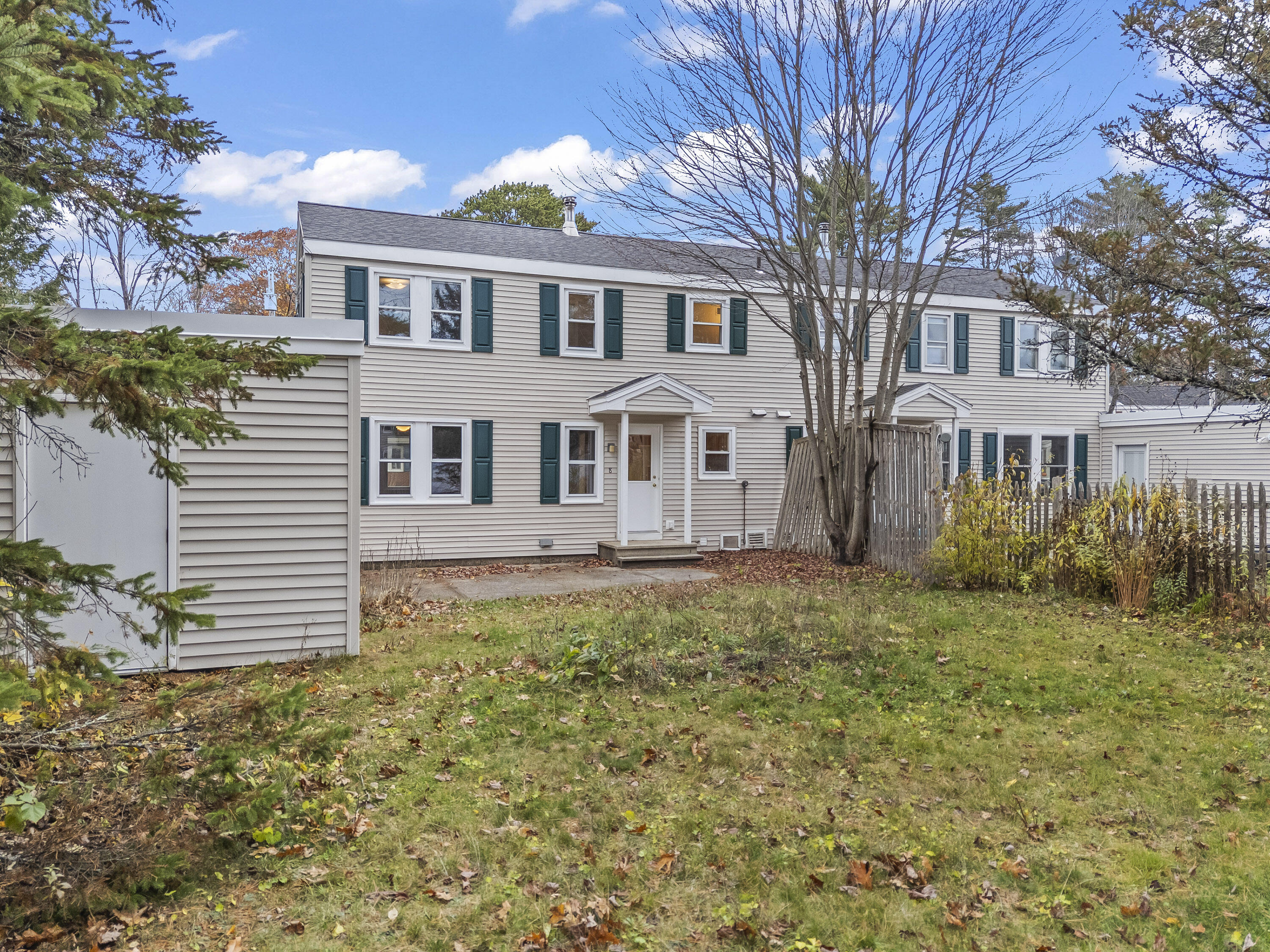 8 Emanual Drive Brunswick ME 04011