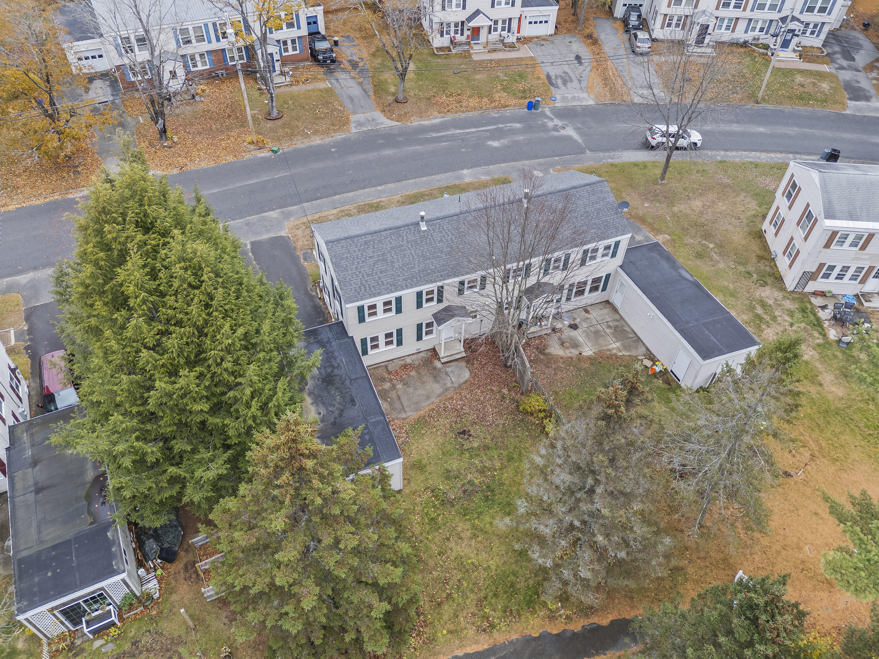 8 Emanual Drive Brunswick ME 04011