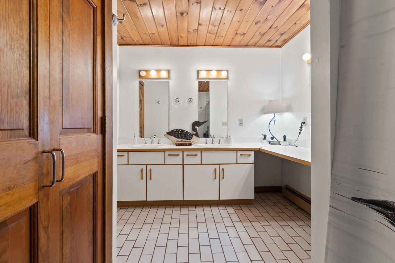 114 Wild Acres Road Raymond ME 04071