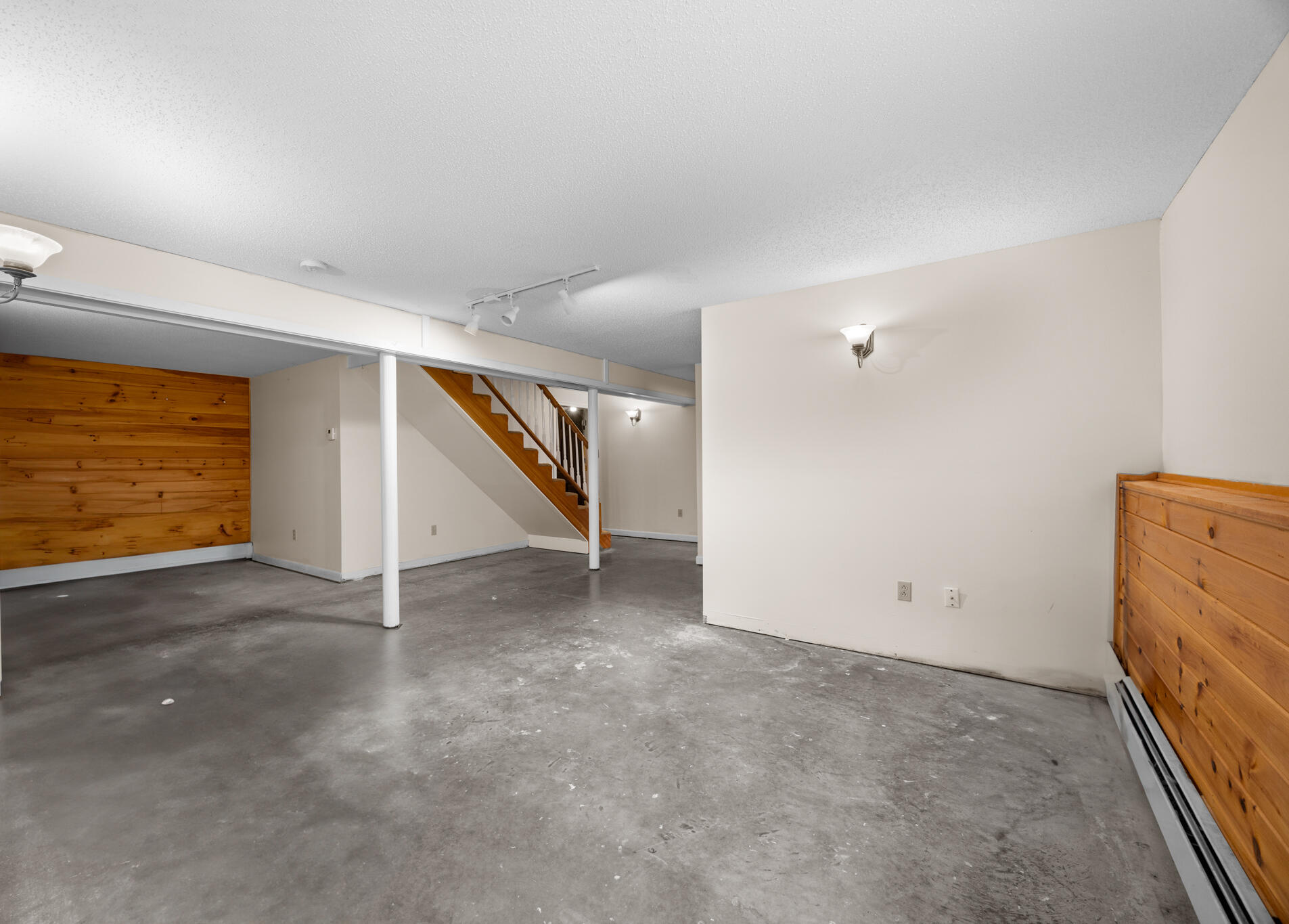 3 Village Drive Corinth ME 04427