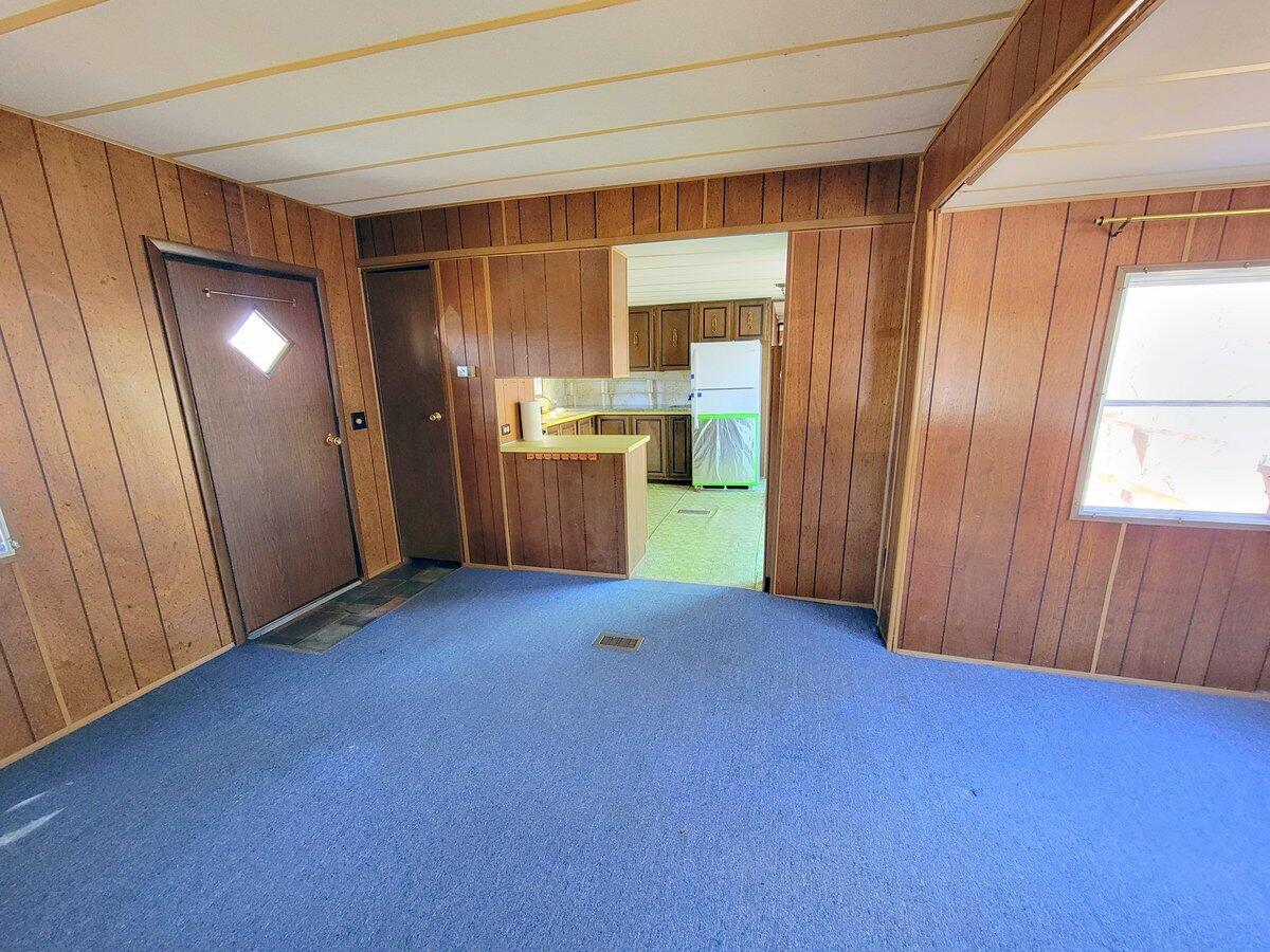 10 Merchant Road Weld ME 04285