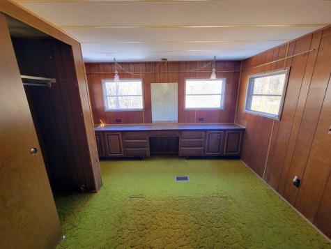 10 Merchant Road Weld ME 04285