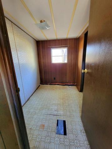 10 Merchant Road Weld ME 04285