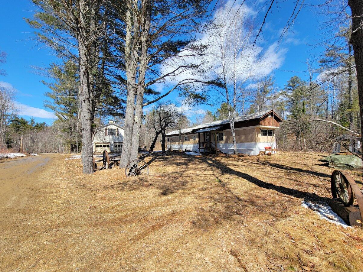 10 Merchant Road Weld ME 04285