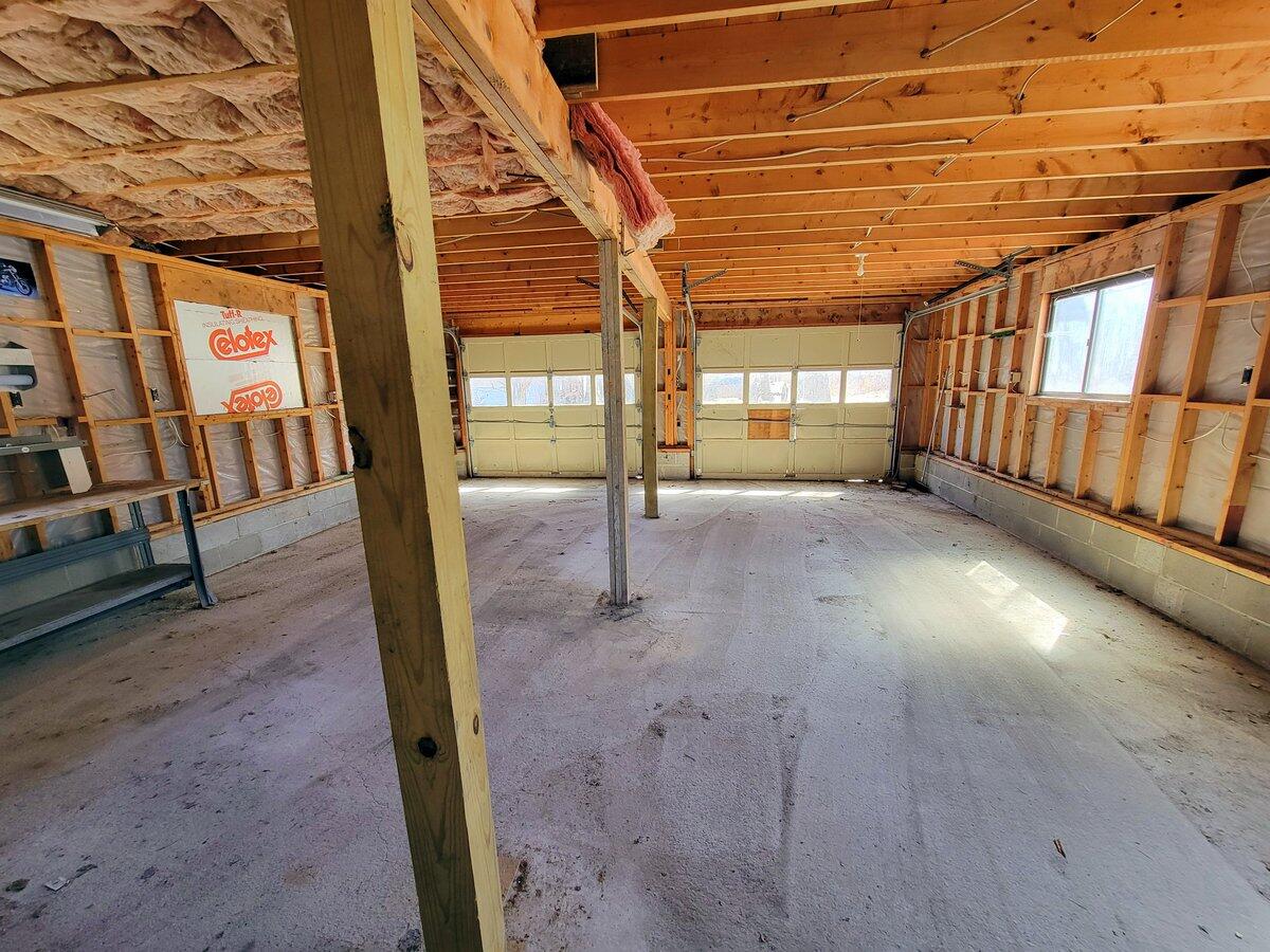 10 Merchant Road Weld ME 04285