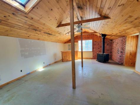 10 Merchant Road Weld ME 04285