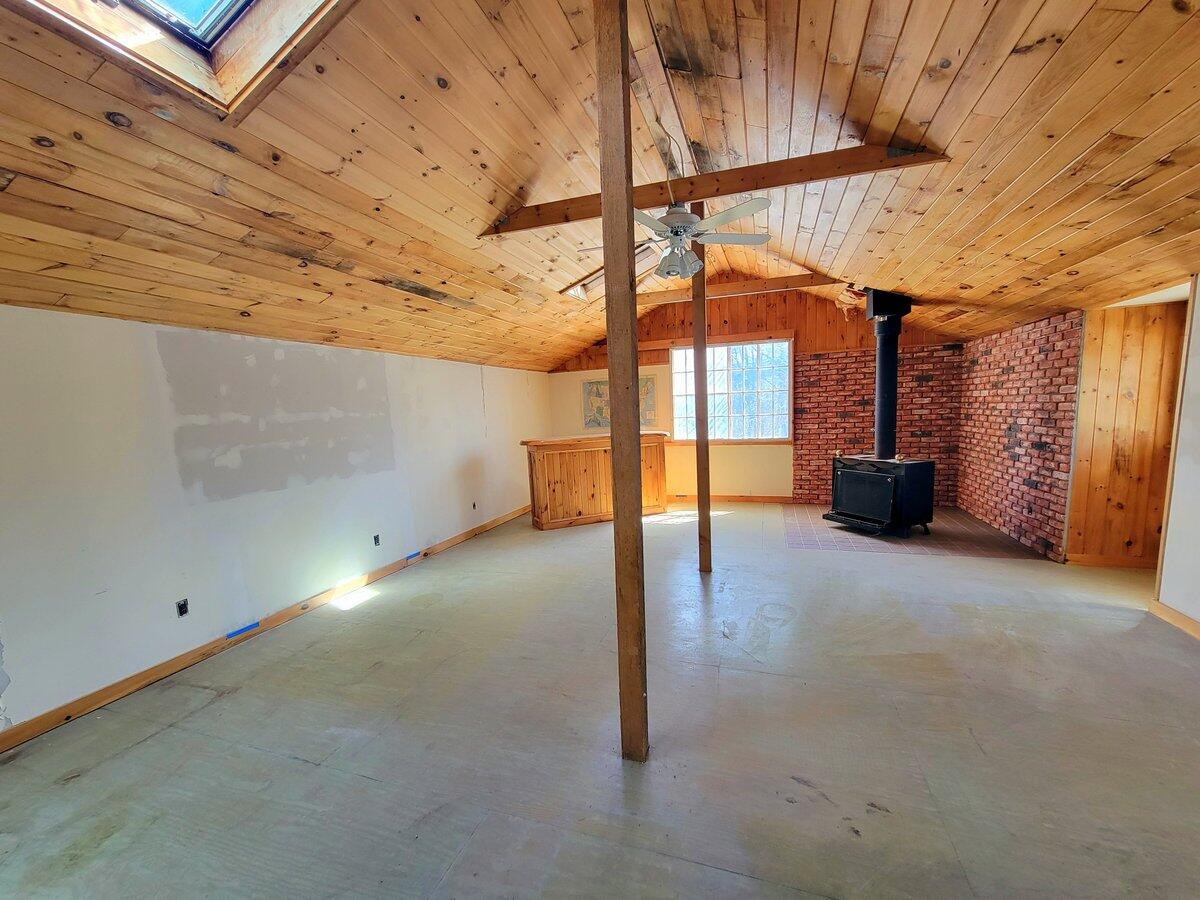 10 Merchant Road Weld ME 04285