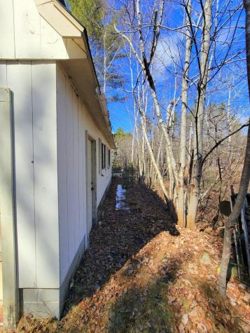 10 Merchant Road Weld ME 04285