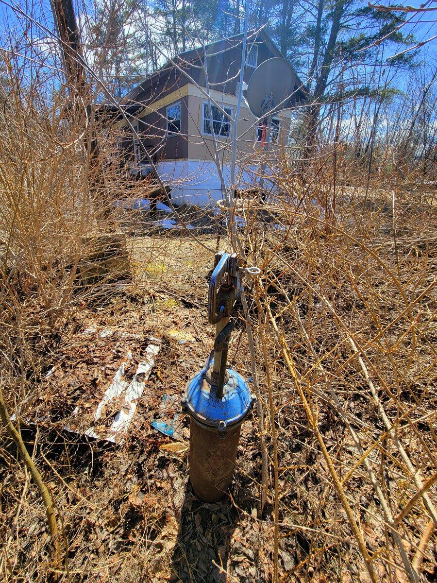 10 Merchant Road Weld ME 04285