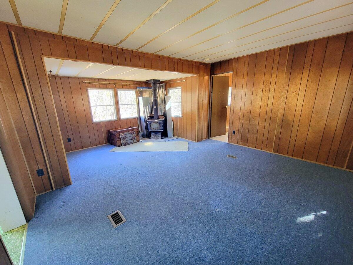 10 Merchant Road Weld ME 04285